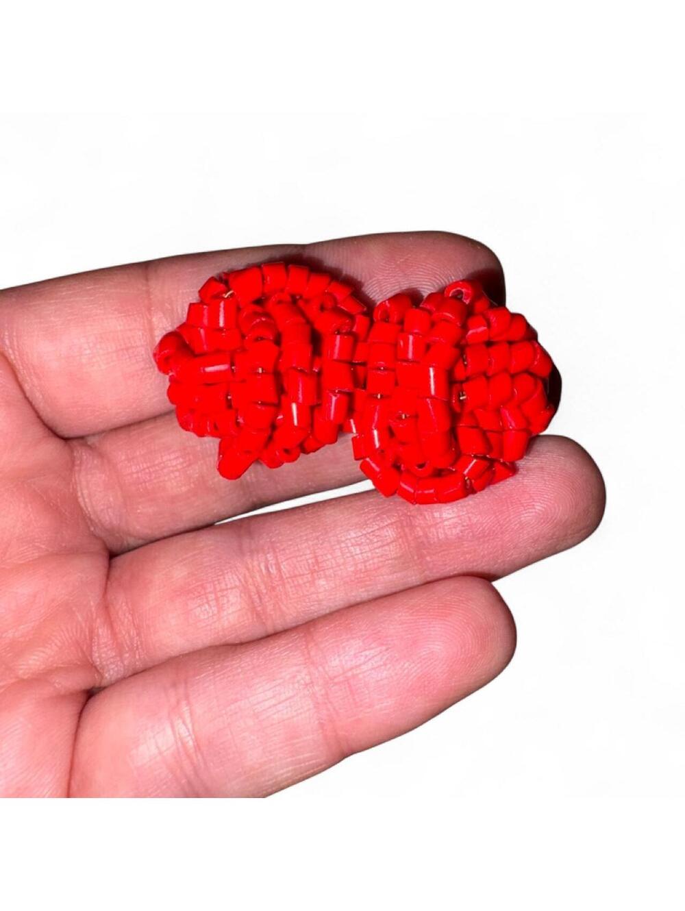 13-Seed Bead Cluster Earrings Womens OS Red Excellent Woven Studs